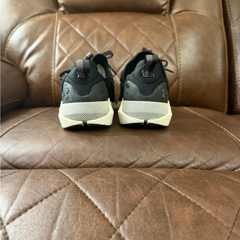 Under Armour HOVR SLK EVO Women’s Sneakers - Picture 8 of 11